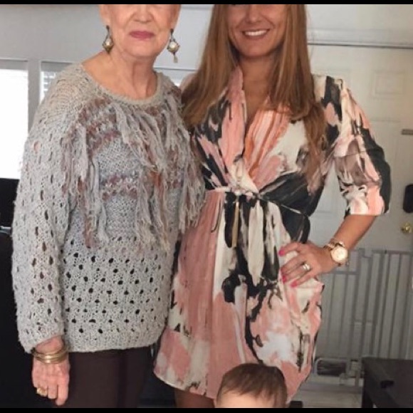 Beautiful dress for any occasion - Picture 1 of 6